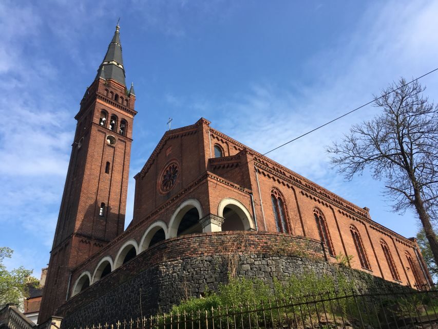 Prague: Day Trip to Teplice, the Royal Spa City - Getting your bearings: why the John the Baptist lookout tower is the smart start