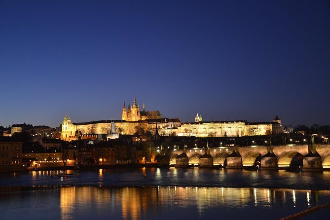 Prague evening/lights tour by car - Meeting Point at 8:00 pm: Pickup That’s Simple (If You Find It)