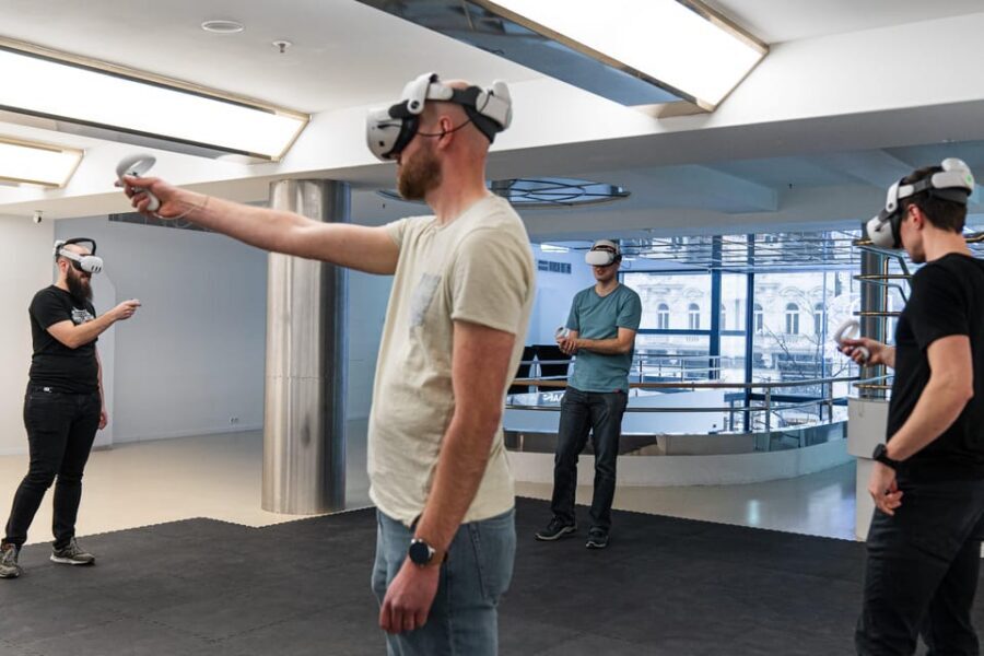 Prague: Explore the Virtual World of Assassin's Creed - Inside the VR Session: Objectives, Puzzles, and Story Progress