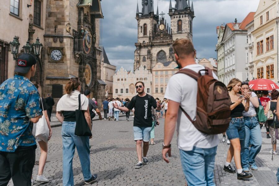 Prague: Full-Day Old Town, River Cruise & Prague Castle Tour - Charles Bridge Museum Ticket + Old Town and the Jewish Quarter on Foot