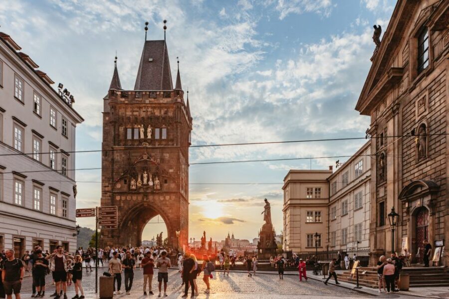 Prague: Ghost Walking Tour Where Legends Come To Life - Where You Start: Křižovnické náměstí or Charles Bridge