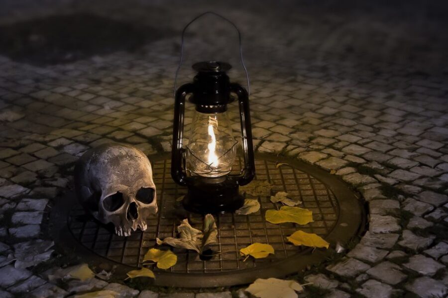 Prague: Ghosts and Legends Nighttime Guided Walking Tour - How the Tour Really Feels: Timing, Hearing, and Storytellers