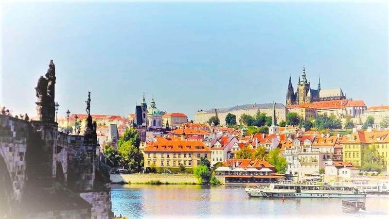 Prague Grand 2,5 hour + 2 hour exterior walking tour - Two Routes, One Goal: Get Oriented Fast