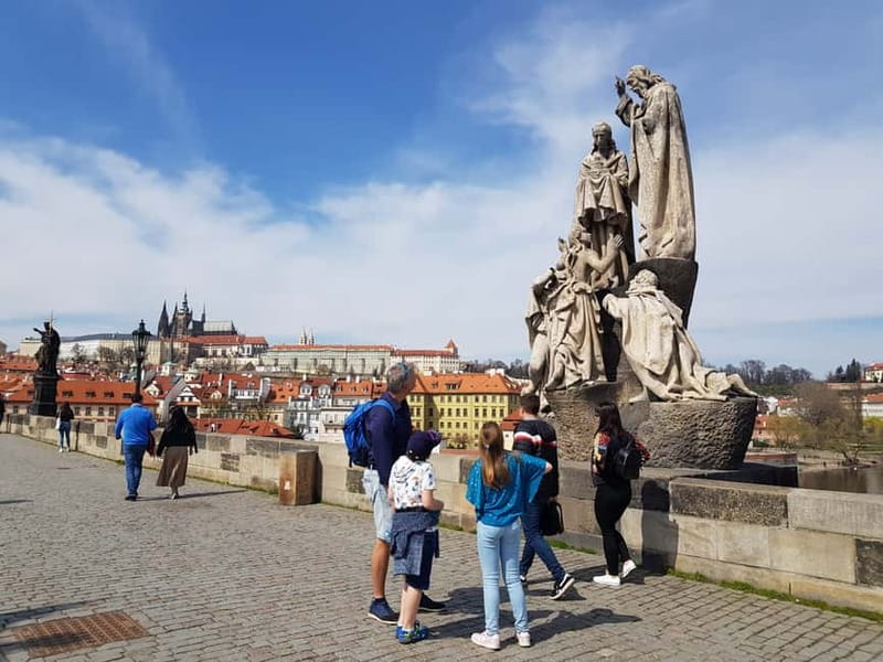 Prague Grand 2,5 hour + 2 hour exterior walking tour - What Makes the Guides Stand Out: Story + Practical Tips