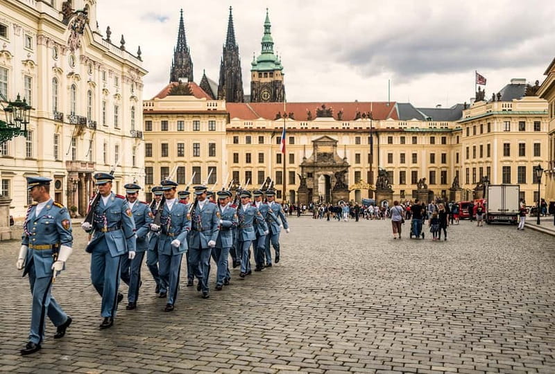 Prague Grand 2,5 hour + 2 hour exterior walking tour - Exterior-Only Means You Can Move Faster (and You’ll Still Learn a Lot)