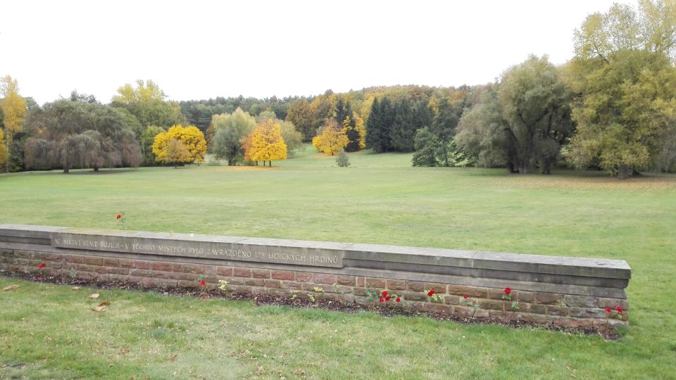 Prague: Guided Operation Anthropoid Tour with Lidice - The Heydrich Assassination Stop: From the Monument Back to 1942