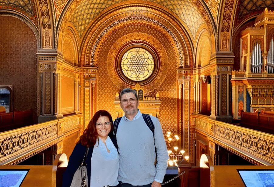 Prague: Guided Tour inside the Jewish Cemetery & Synagogues - Maisel Synagogue: the first stop that sets the tone