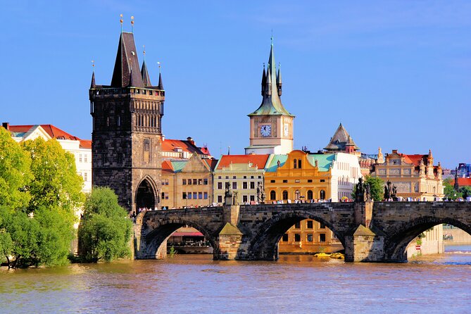 Prague Guided Walking Tour and Cruise with Authentic Czech Lunch - Charles Bridge to Lesser Town: The Best Way to Learn the Two-Bank Layout