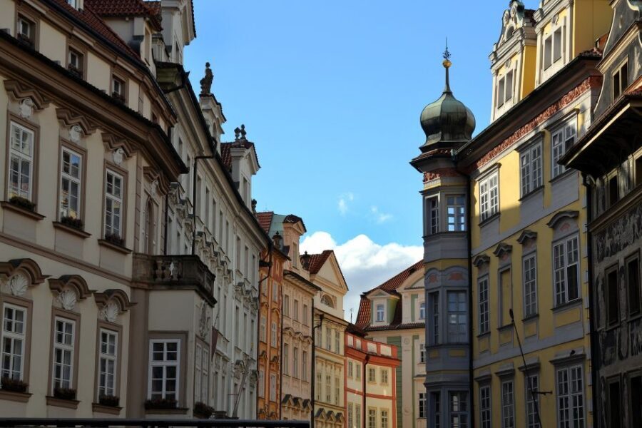 Prague: Guided Walking Tour of Prague's Jewish Quarter - Key Highlights at a Glance
