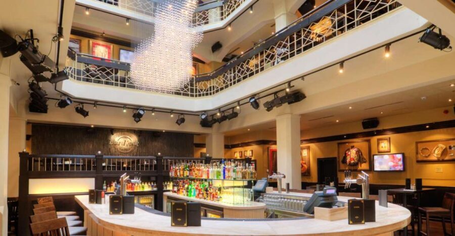 Prague: Hard Rock Cafe with Set Menu for Lunch or Dinner - Is $31 Good Value for Prague?