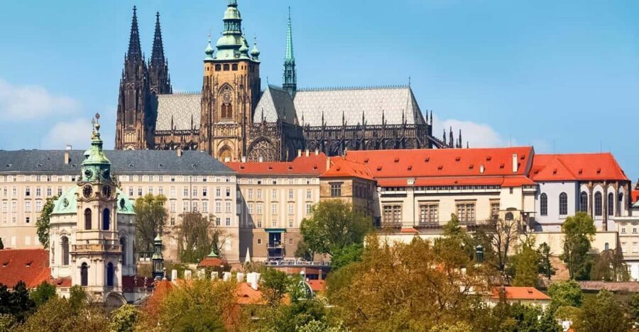 Prague: Hidden Gems Walking Tour with Local Guide - Staring Point at Štěpánská 55 and the 150-Minute Game Plan
