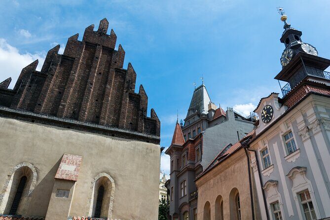 Prague Highlights in Half a Day - Tesla Stained Glass, a Secret-Looking Garden, and St. Nepomuk at the High Church