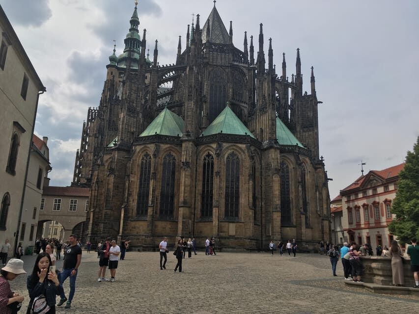 Prague: Highlights of Prague Private Half-Day Tour by Car - What $364 per group really buys you