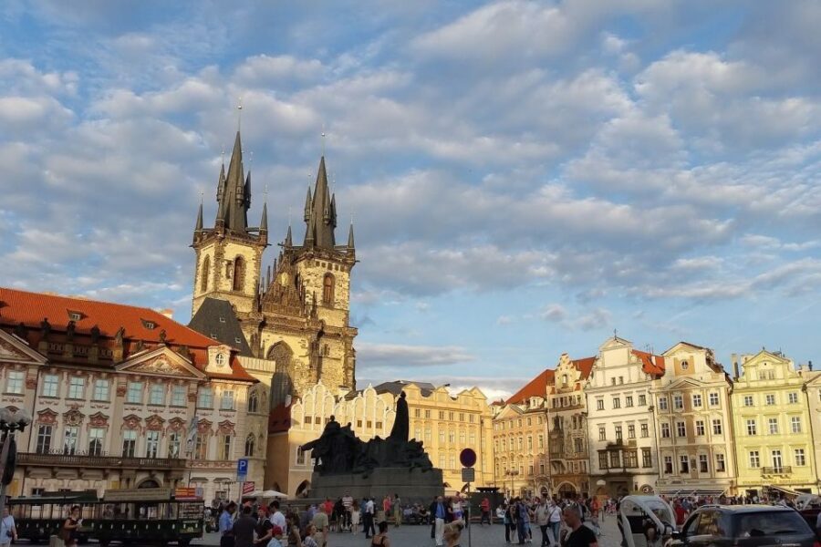 Prague: Historic City Center Bus Tour with Top Sights - Getting on the bus by Old Town Square (Pařížská 1)