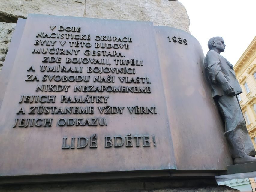 Prague: Historical Walking Tour with Focus on World War 2 - Reinhard Heydrich assassination: the story, the stakes, the aftermath