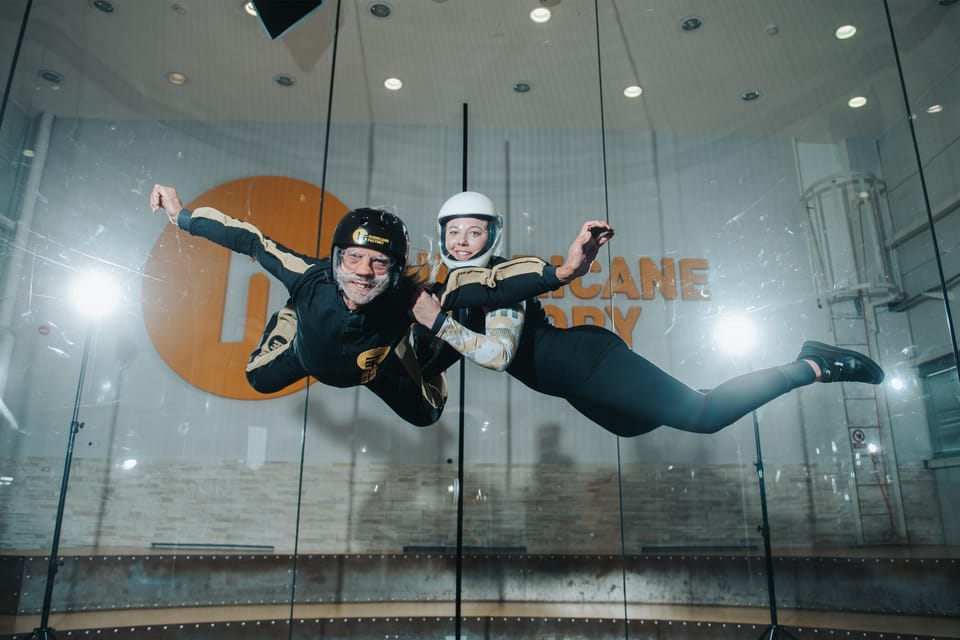 Prague: Hurricane Factory Indoor Skydiving Experience - Practical Tips That Make Your Session Easier