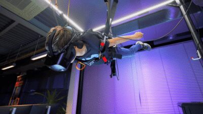 Prague: Hurricane Factory Parachute Jump VR Simulator - Practical tips before you go: shoes, clothes, mindset