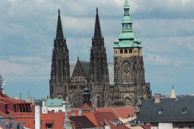 Prague in 2 Days Private Tour with Tereza - Day 2: Charles Bridge, Old Town Square, Josefov, and Wenceslas Square