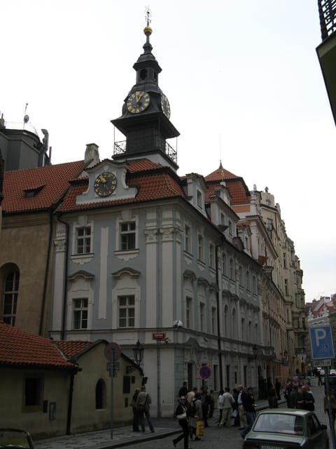 Prague: Jewish Quarter and Museum Guided Tour - Jewish Ceremonial Hall and the Spanish Synagogue’s Moorish interior