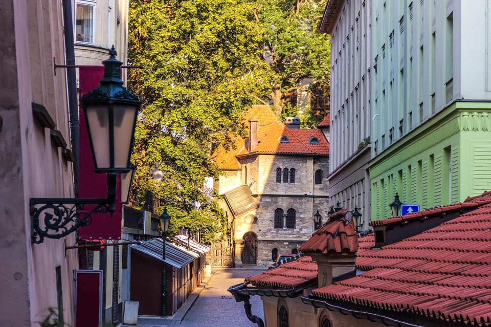 Prague: Jewish Quarter Half-Day Private Walking Tour - Why Prague’s Jewish Quarter still hits differently