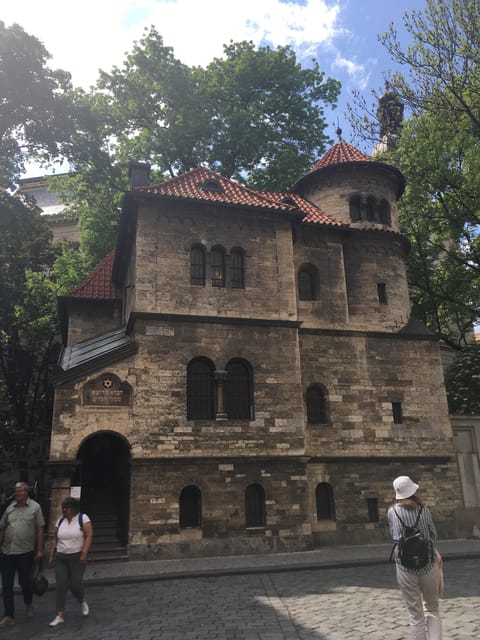 Prague: Jewish Quarter Half-Day Private Walking Tour - Spanish Synagogue to Pinkas: learning how each synagogue tells a different story