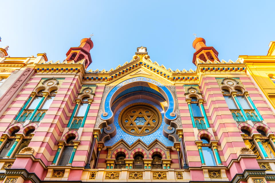 Prague: Jewish Quarter Half-Day Private Walking Tour - Klausen Synagogue: traditions and artifacts you can actually picture
