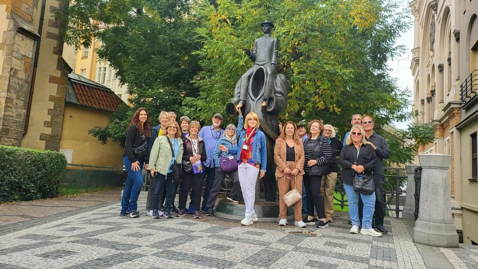 Prague: Jewish Quarter Half-Day Private Walking Tour - Old Jewish Cemetery and Chevrah Kaddisha: Rabbi Loew and the 12-layer graves
