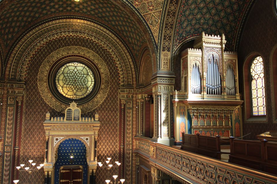 Prague: Jewish Quarter Premium Tour - Why the Jewish Quarter still feels like Prague