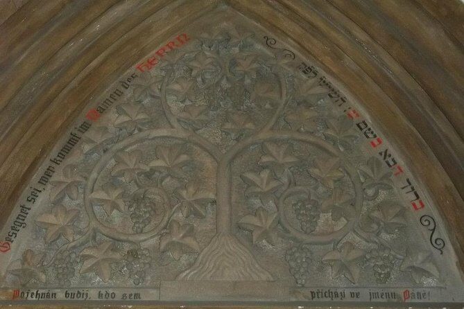 Prague Jewish Quarter Private Half-Day Walking Tour - Stop 1: Old-New Synagogue (services, rules, and age)