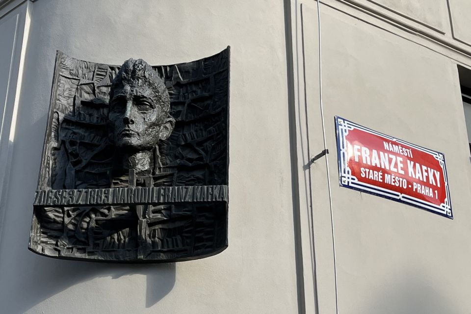 Prague: Jewish Town Guided Walking Tour - Key Things You’ll Notice on This Jewish Town Walk