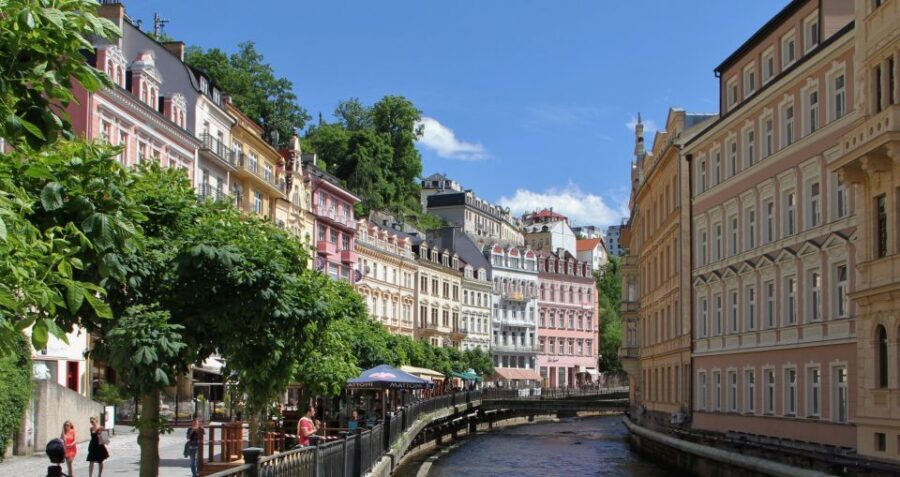 Prague: Karlovy Vary Day Trip with Watchtower and Funicular - Funicular + tower timing: avoid the rush trap