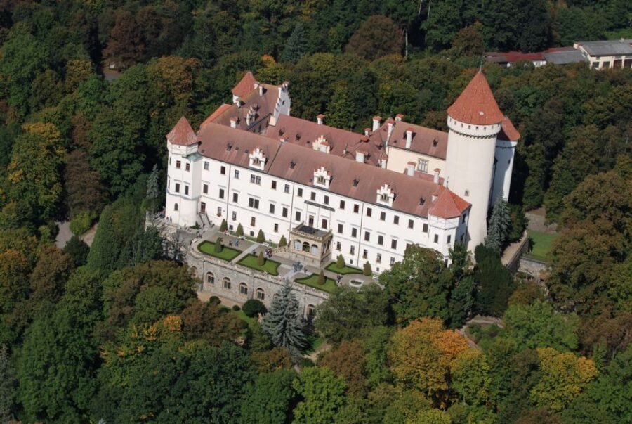 Prague: Karlštejn Castle Guided Tour with Entry Ticket - Why Karlštejn Castle Feels Like a Czech Time Capsule