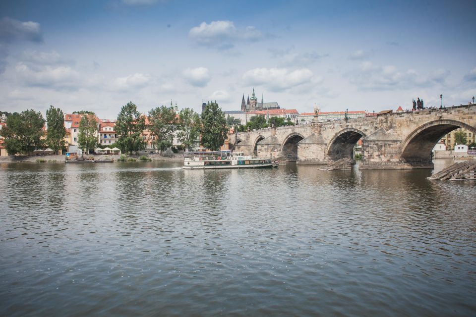 Prague: Lunch Cruise on Vltava River with open Buffet - First Glance at Lodě Bevents: Where the Meal Starts