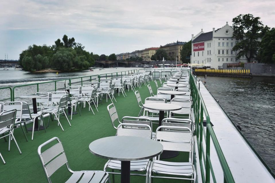 Prague: Lunch Cruise on Vltava River with open Buffet - Open Buffet Lunch: What’s Included (and How to Make It Work)