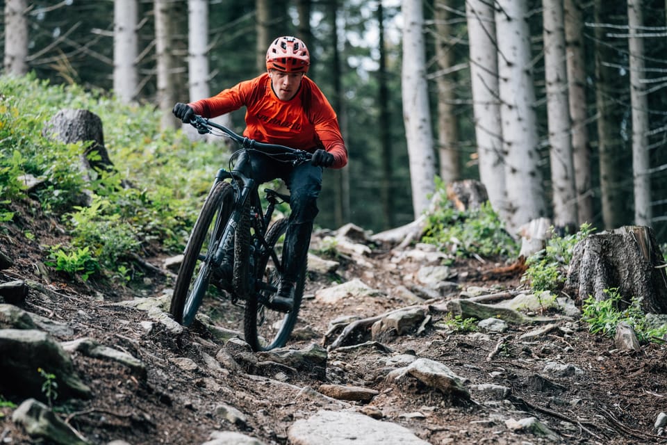 Prague Mountain Biking: Blast Through The Best Singletracks - Key things that make this Prague ride worth your time