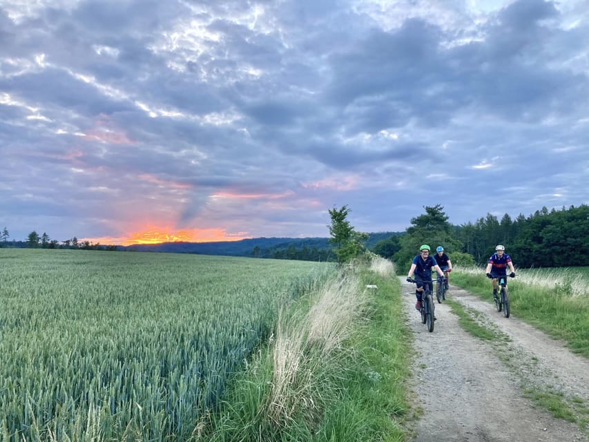Prague Mountain Biking: Blast Through The Best Singletracks - Who should book this Prague mountain biking outing