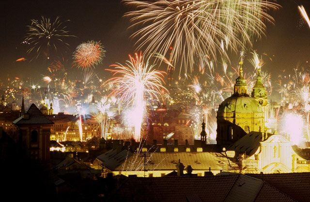 Prague: New Year's Eve Pub Crawl & Karlovy Lazne Club Entry - Guides and group energy: what to expect from the people running it