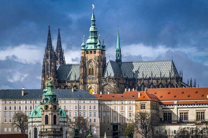 Prague Night Tour and River Vltava Dinner Cruise - Key things to know before you go