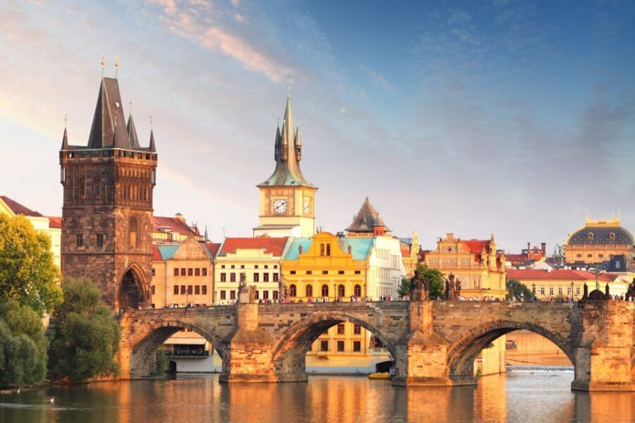 Prague: Old Town and Charles Bridge Tour - Old Town Streets and the “Architecture Under Open Sky” Feeling