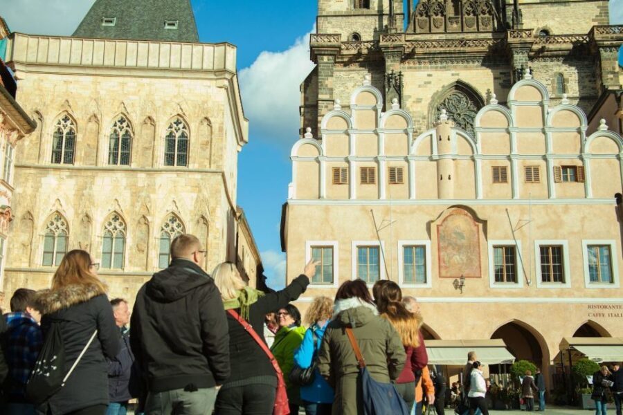 Prague: Old Town and Jewish Quarter Guided Tour in German - Price and value of this 135-minute Old Town plus Josefov walk