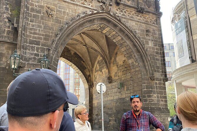 Prague: Old Town and Jewish Quarter Small-Group Tour - Rudolfinum finish: concert hall energy and a Prague Castle view