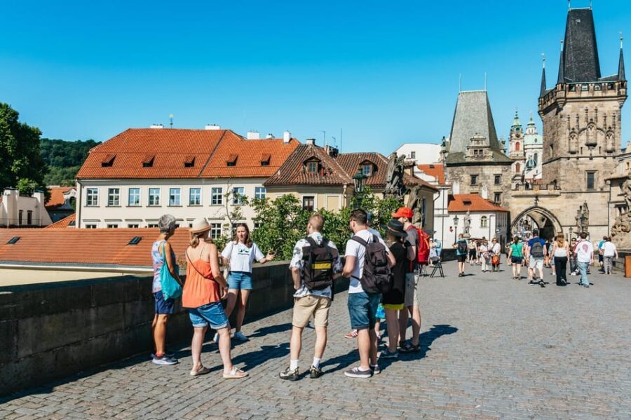 Prague: Old Town, Astronomical Clock and Underground Tour - Key highlights to know