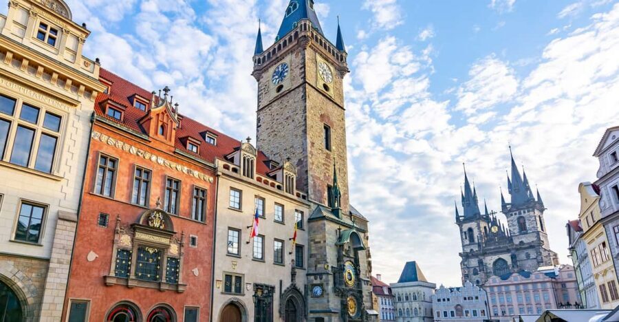 Prague: Old Town Guided Walking Tour and City Boat Ride - Key points worth your attention