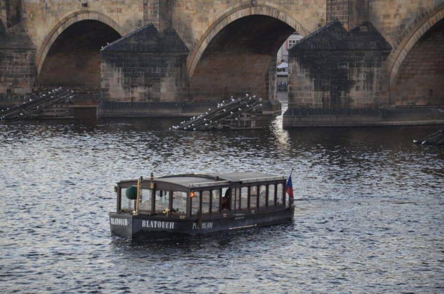 Prague: Old Town Guided Walking Tour and City Boat Ride - Celetná Street, Municipal House, and the Powder Tower photo sprint