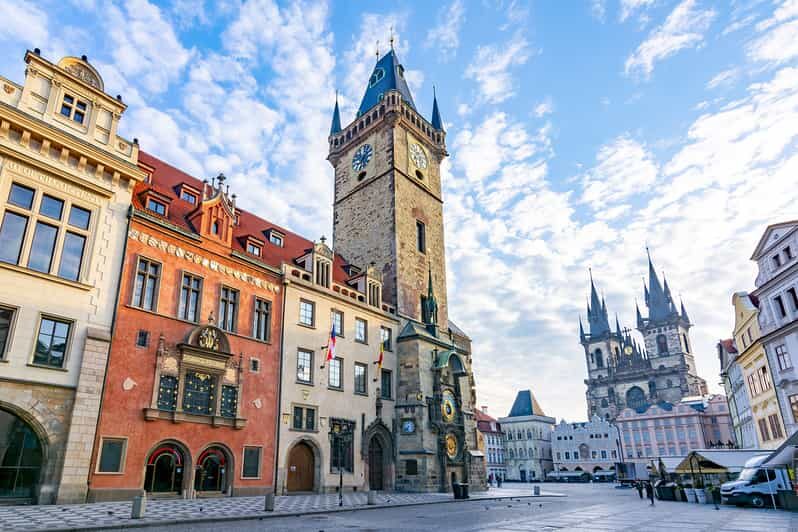 Prague: Old Town Guided Walking Tour and City Boat Ride - Wenceslas Square to Charles bridge: the finish line that sets up the river