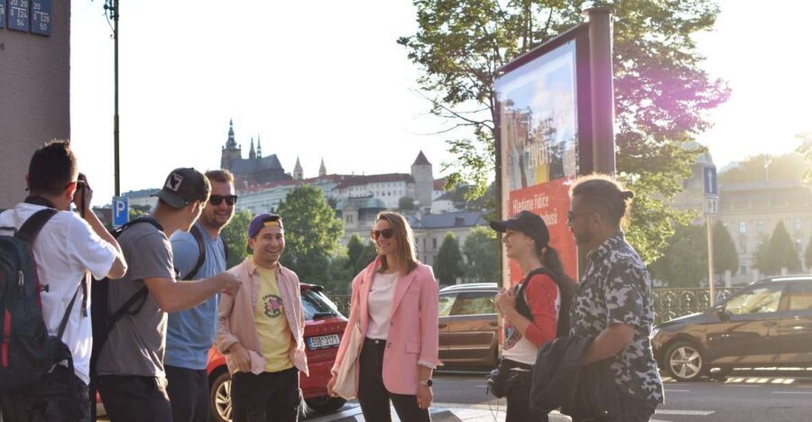 Prague: Old Town Highlights & Hidden Gems Guided Tour - Josefov Jewish Quarter: a guided walk that gives you footing