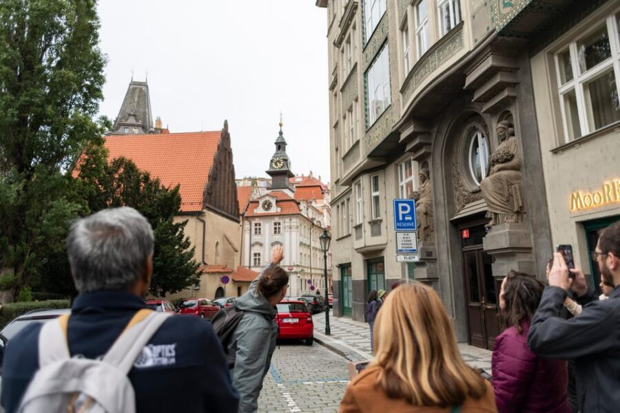 Prague: Old Town, Jewish Quarter & Astro Clock Walking Tour - Wenceslas Square: The Big-Scene Start