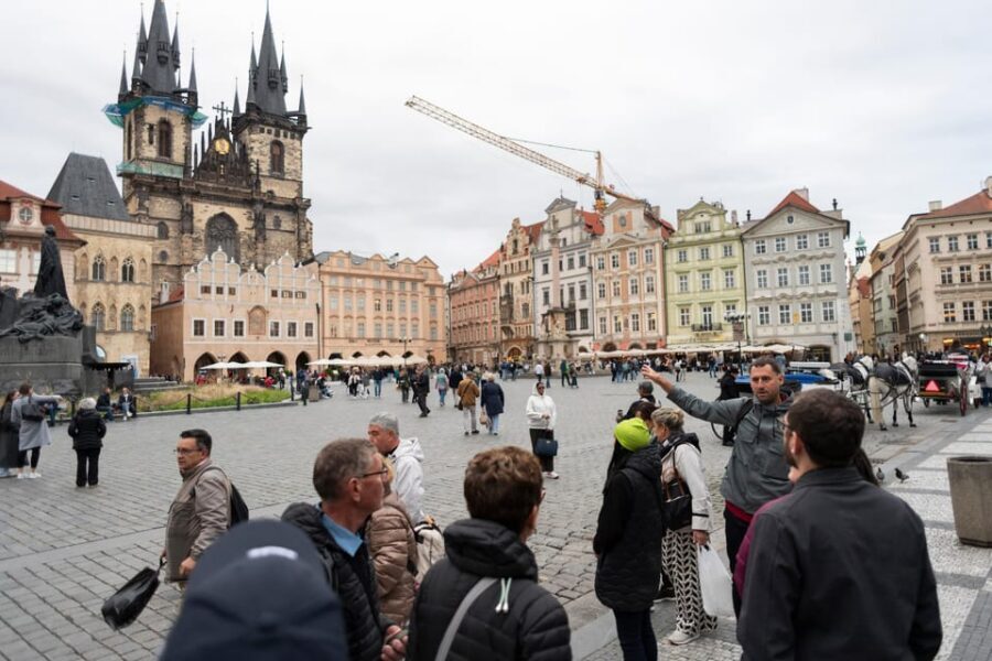 Prague: Old Town, Jewish Quarter & Astro Clock Walking Tour - Old Town Square and the Astronomical Clock Area