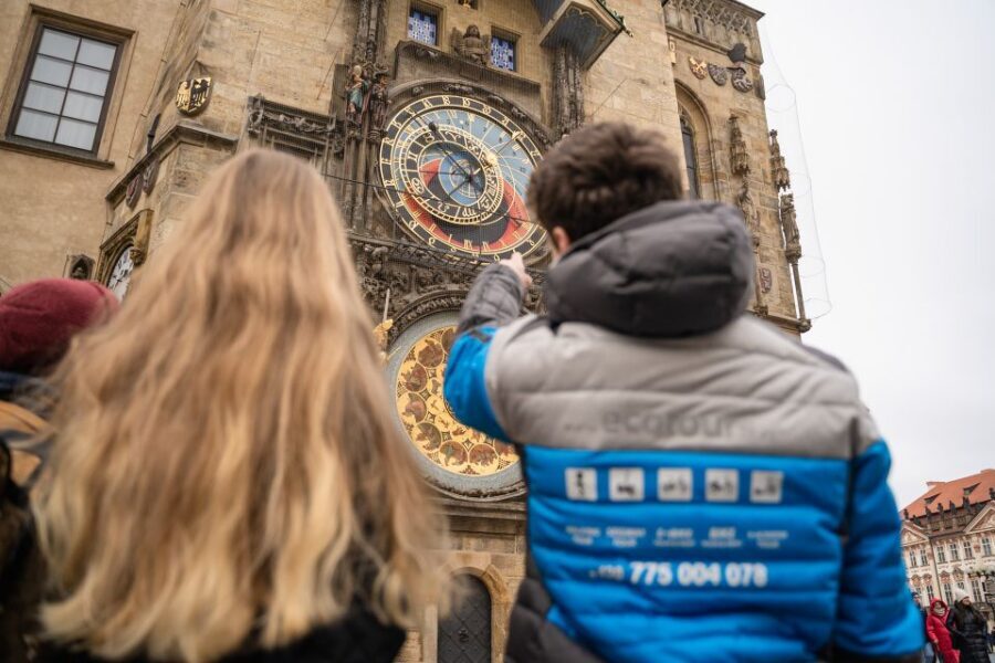 Prague: Old Town Private Walking Tour with Hotel Pickup - Hotel Pickup and a 3-Hour Plan That Actually Works