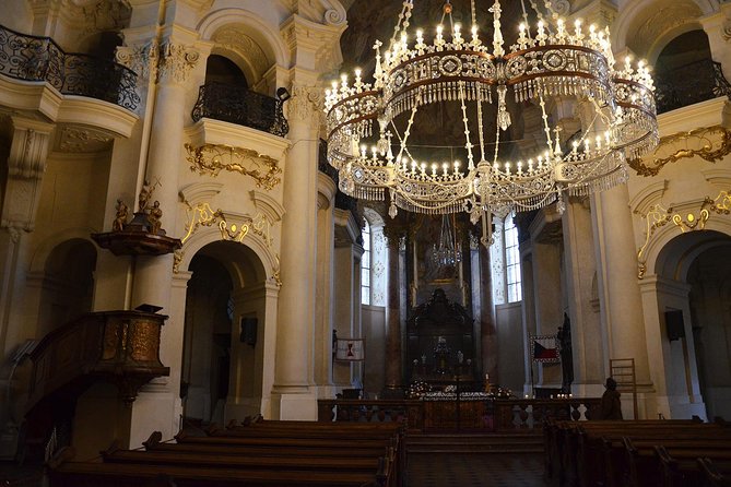 Prague Old Town Tour with a Classical Concert - A 4:00 pm Old Town walk that lands you in music
